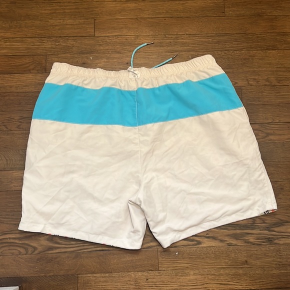 Tommy Bahama Bathing Suit Size XXL - Picture 8 of 8